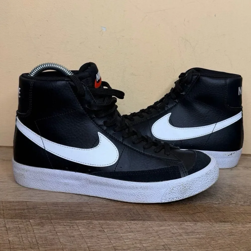 Nike blazer mid